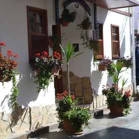 Primary image 1 Hotel Frankfurt, โรงแรม & ที่พัก มัสยิดเคซิกมิเนเร