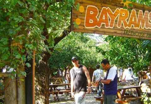 Khác Bayrams Tree Houses