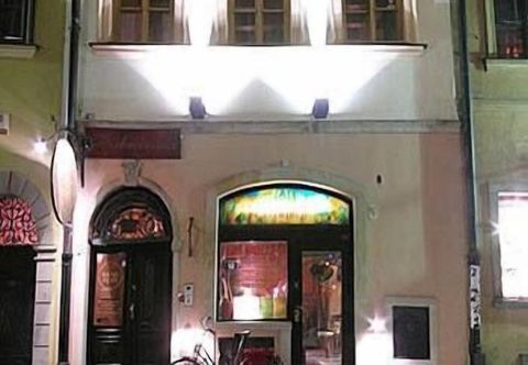 Others Duval Serviced Apartments