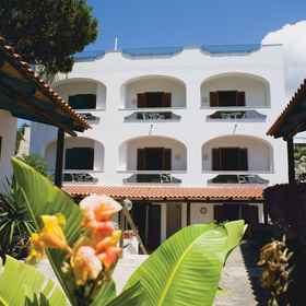 Primary image 1 โรงแรมอัลบอสโก, โรงแรม & ที่พัก Casamicciola Terme