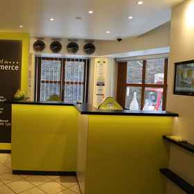 Reception1貿易酒店,克莱沃县飯店