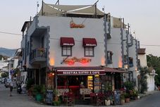 อื่นๆ Rebetika Hotel