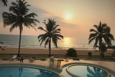 Lainnya Induruwa Beach Resort