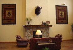 Others 3 Arbuckle Lodge