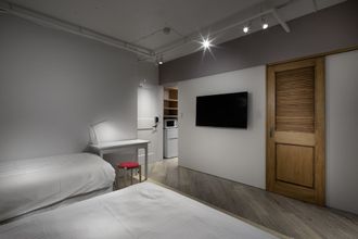 Lainnya 4 City Hotel N.U.T.S.