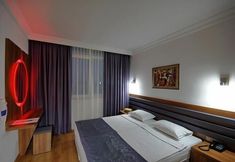 기타 6 Sealine Hotel