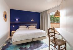 Others 3 Paradou Mediterranee, BW Signature Collection