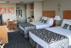 Lain-lain 3 Beachside Motel