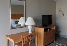 Lain-lain 6 Beachside Motel