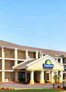 Imej utama Days Inn by Wyndham Oklahoma City/Moore