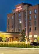 Imej utama Hampton Inn & Suites by Hilton Brantford Conference Centre