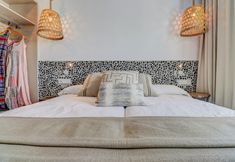 기타 5 Hoposa Pollentia - Adults Only