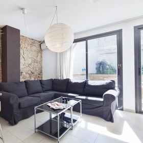 Primary image 1 Inside Barcelona Apartments Sants, Güell Pavilions Hotels