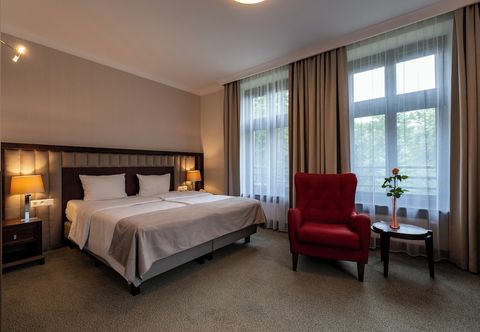 อื่นๆ Hotel Grand Sal