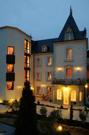 Clos La Boetie, Rp 5.171.303