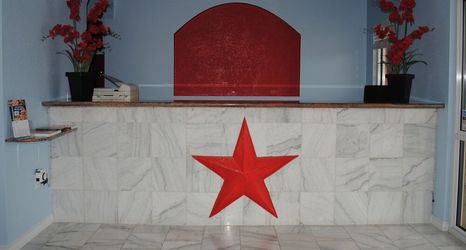 Others 2 Bestway Inn