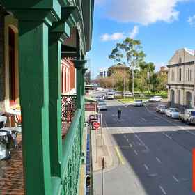 ภาพหลัก 1 Tequila Sunrise Hostel Adelaide, West Beach Hotels