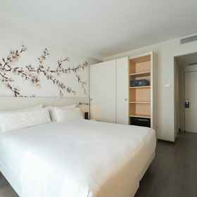 Primary image 1 カタロニア ラ ボケリア, サン・ジャウマ広場 ホテル