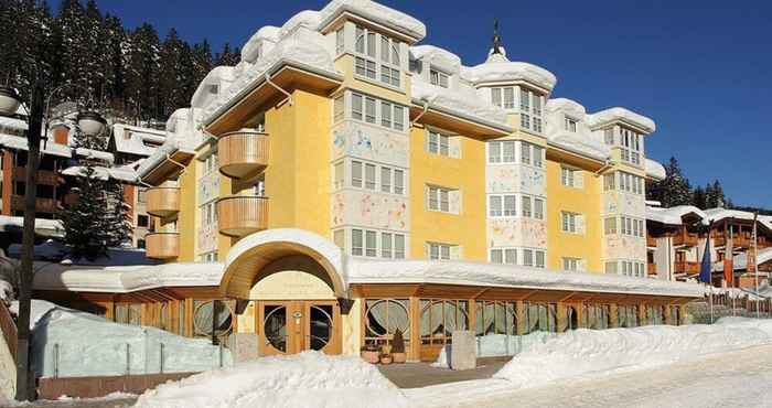 Lainnya Alpen Suite Hotel