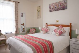 Others 4 The Parks Guest House