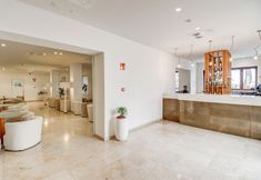 อื่นๆ 2 Hoposa Uyal