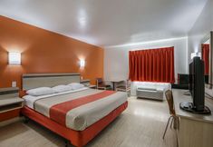 Others 7 Motel 6 Pasadena, TX