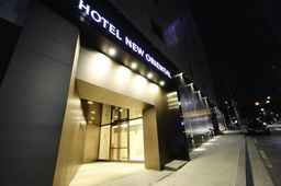 New Oriental Hotel, Rp 3.873.804