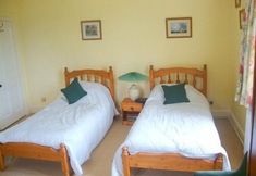 Lain-lain 3 Burcombe Manor