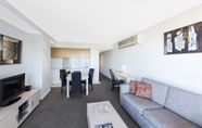 Others 2 iStay Precinct Adelaide