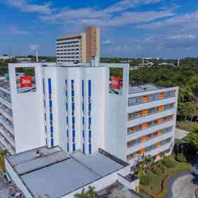 Primary image 1 イビス マナウス デストリート インダストリアル, ジョルジェ・ボナテス劇場 ホテル