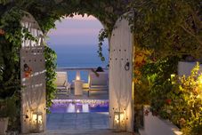 Lainnya Athermi Suites - Adults Only