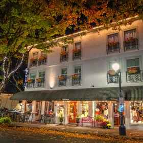 Primary image1Camas Boutique Hotel,Orchard Hills Golf and Country Club飯店