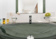 Lain-lain 7 Smaragdi Hotel