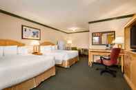 อื่นๆ Travelodge by Wyndham Dawson Creek