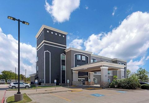 Others Quality Inn & Suites