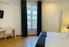 Others 3 Super Balmes Guest House