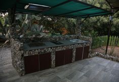 Others 7 Cici's Pansion