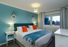 Others 2 Sandpipers Loft
