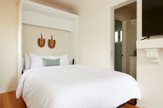 Others 4 Sonder The Bungalows