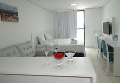 Others 2 Laguna Beach Flat by AFT