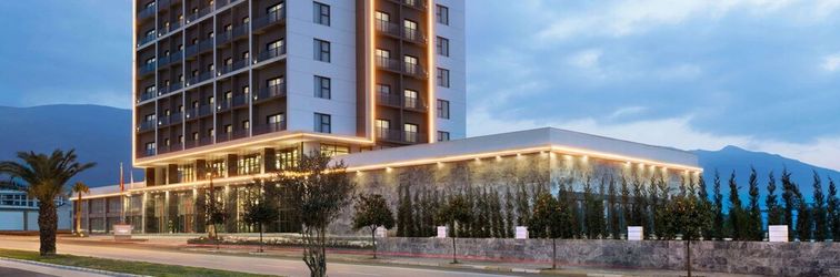 อื่นๆ Ramada by Wyndham Tire