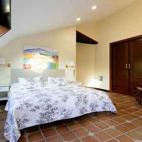 Primary image 1 Casa do Marqués, A Illa de Arousa Hotels