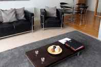 Others Stylish Quayside Apartment