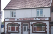 Others 5 THE HORSESHOE BED AND BREAKFAST