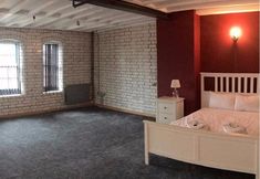 Others 5 Luxurious City Centre Penthouse