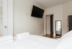 Others 4 West Village 2 BR and Private Roof Deck