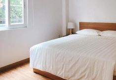 기타 6 Crown Apartment