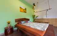 Others 5 Retro Homestay