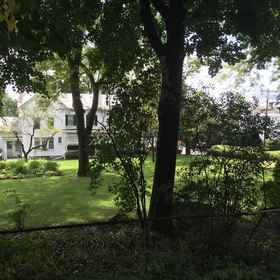 Primary image1Eddington House Inn,Stephanie Sigot of Red Door Realty飯店