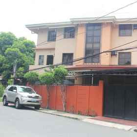 Primary image 1 Macopartel Transient Home, Manila Memorial Park Sucat Sales Hotels